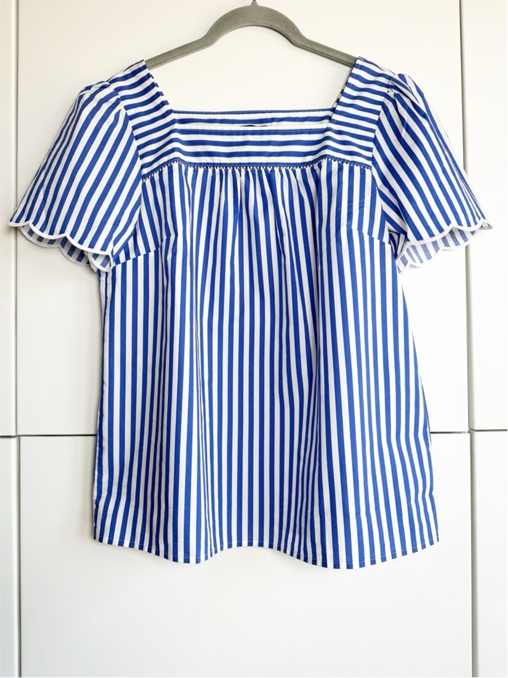 Talbots Blue White Short Sleeve Summer Blouse Blue White Stripe Medium Petite